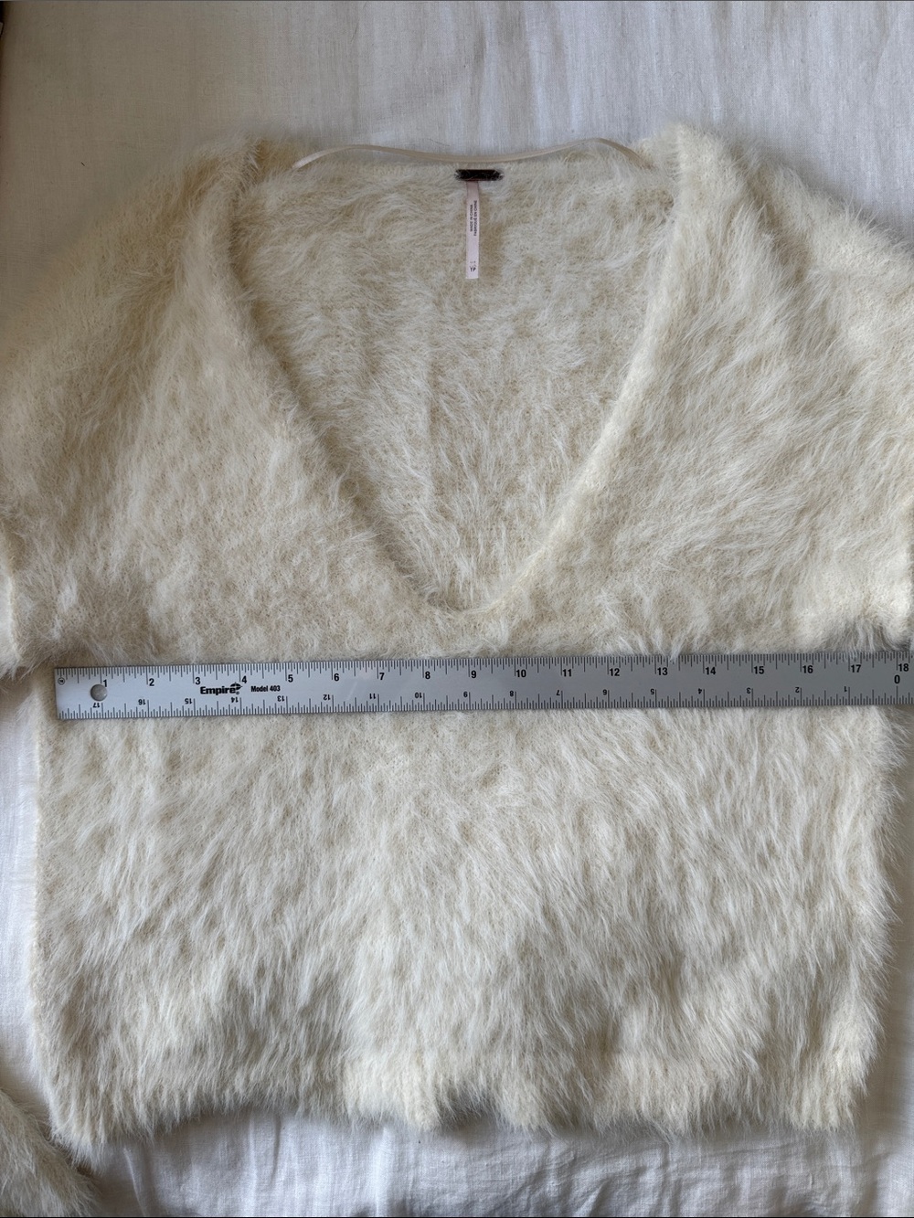 Free People Fuzzy V-Neck Sweater | Cream Ivory | Cozy Soft Knit Size S/P - Picture 9 of 11